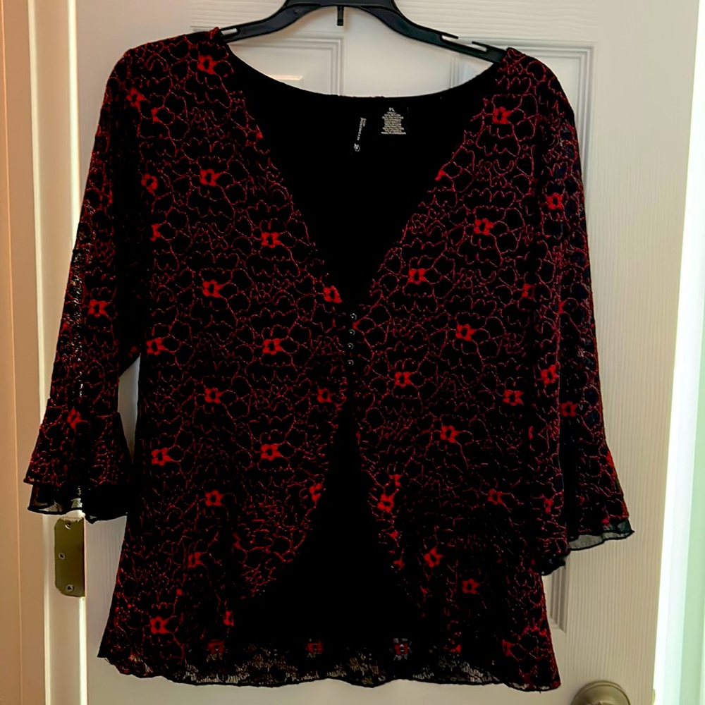 New Directions red and black top